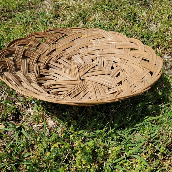 Large Wicker Basket - Picture 3 of 4